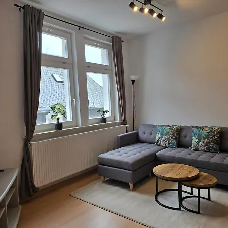 Moderne Zum Wohlfuehen- Gehlberg Apartment Suhl